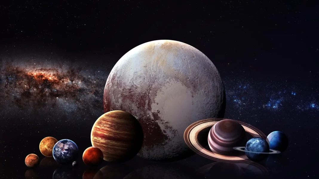 Aliens Guide to Earth’s Solar System